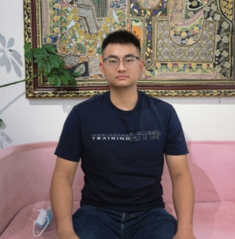 大黄的第一张照片--安徽闪婚服务中心